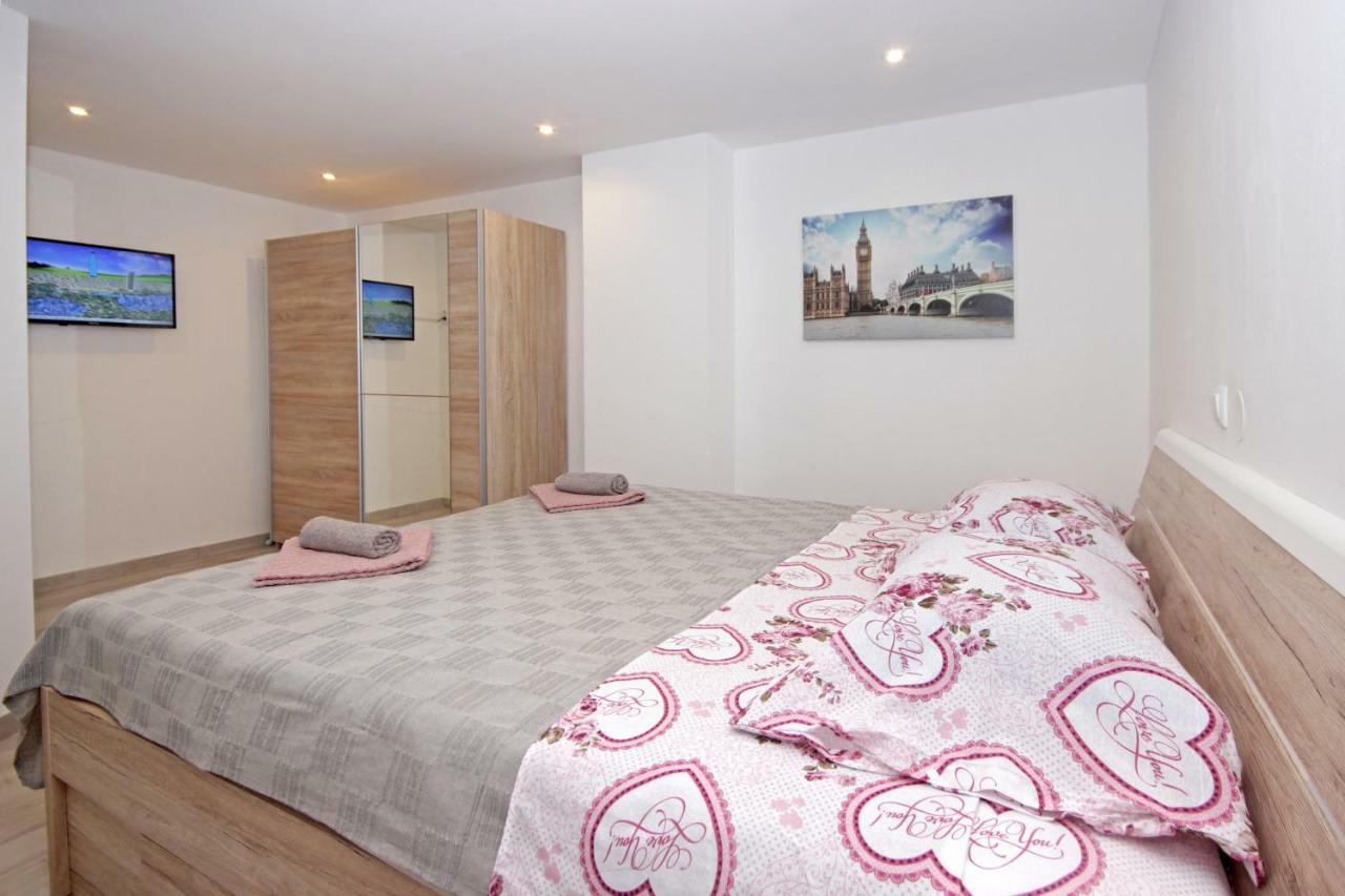Apartment Alet Πούλα Εξωτερικό φωτογραφία