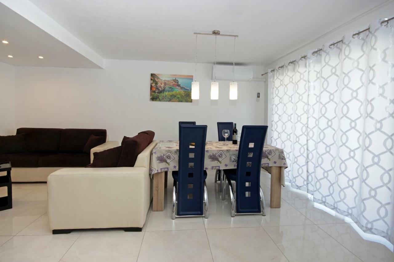 Apartment Alet Πούλα Εξωτερικό φωτογραφία